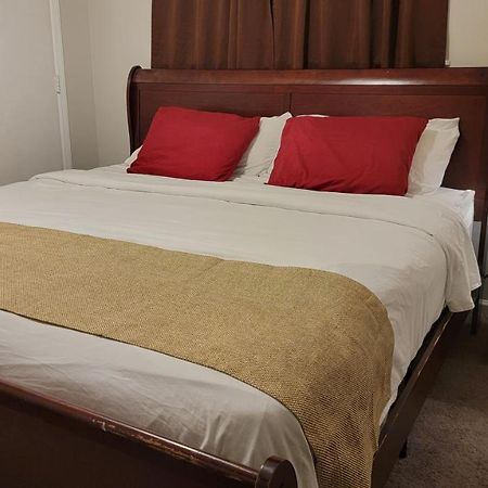 5 Star Atlanta Harsfield Guesthouse College Park Екстер'єр фото