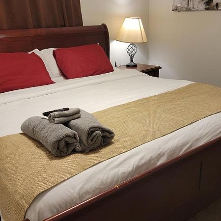 5 Star Atlanta Harsfield Guesthouse College Park Екстер'єр фото
