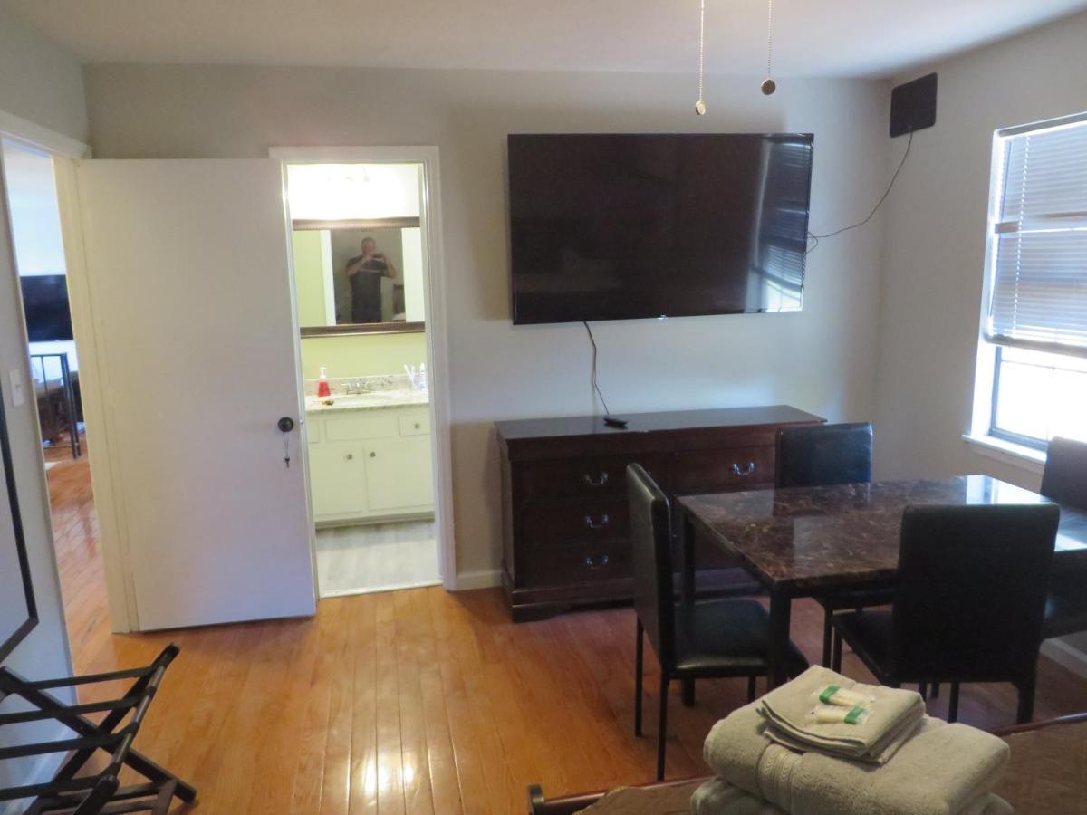 5 Star Atlanta Harsfield Guesthouse College Park Екстер'єр фото