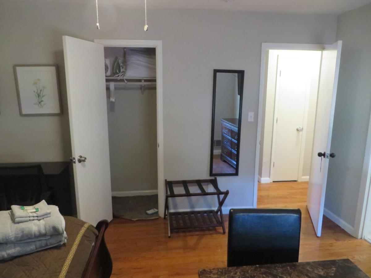 5 Star Atlanta Harsfield Guesthouse College Park Екстер'єр фото