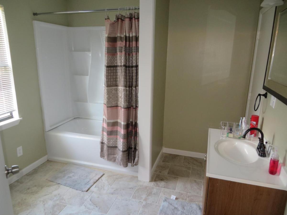 5 Star Atlanta Harsfield Guesthouse College Park Екстер'єр фото
